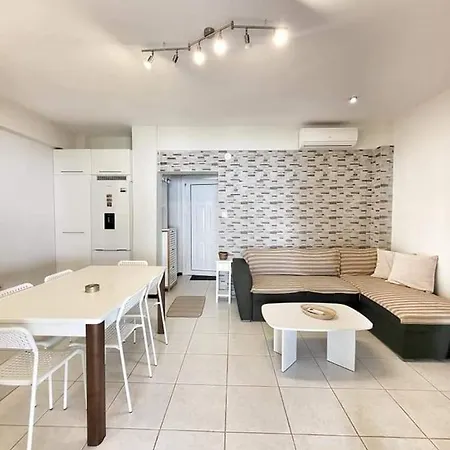 Apartment Luxury ,near The Sea *